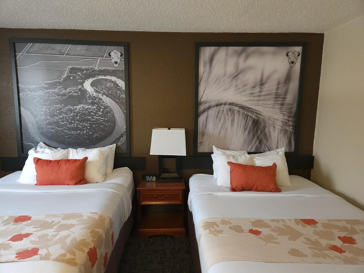 Moorhead Bison Plains Lodge מראה חיצוני תמונה